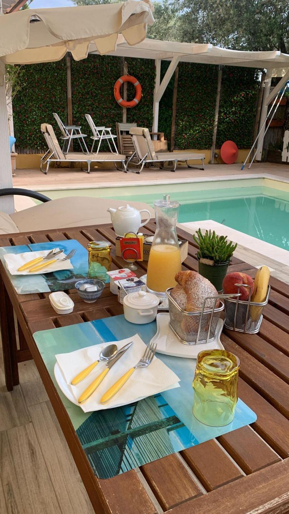 L'Oasi Di Franco Bed & Breakfast Villa San Pietro Eksteriør bilde